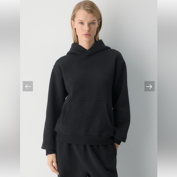 Aritzia The Group Babaton Zadie Hoodie Black size Small - Picture 3 of 16